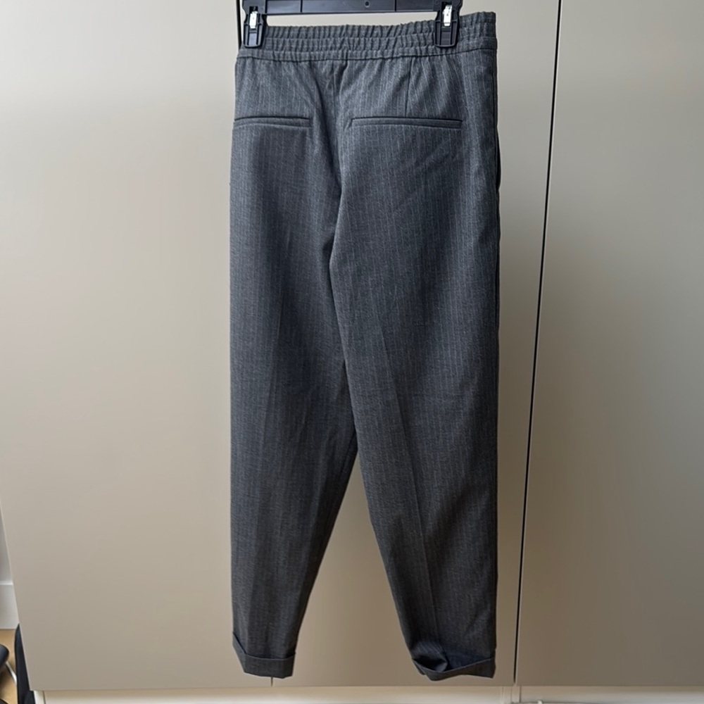 H&M NWT Gray Dress Pants Pinstripe with Textured Fabric and Tapered Fit - Picture 9 of 9